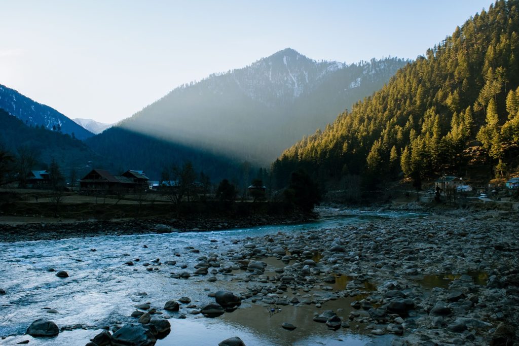 Doodhpathri hill station kashmir