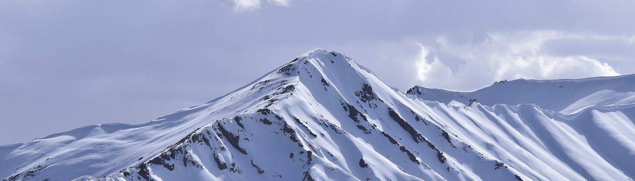 cropped-mountains-snow-leh-2674345.jpg