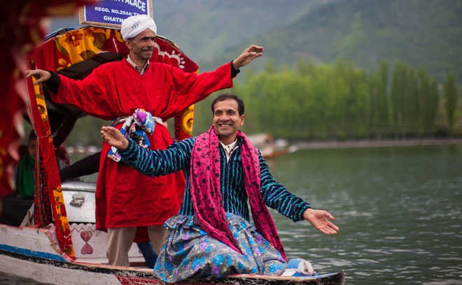 Shikara Festival Shikara ride, Dal Lake Srinagar