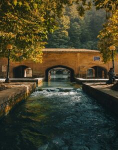 verinag-spring-water-channel-arched-pavilion-kashmir
